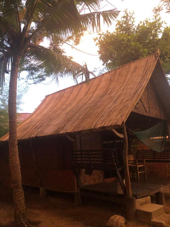 Sanctuary Lanta Hotel Koh Lanta Exterior photo