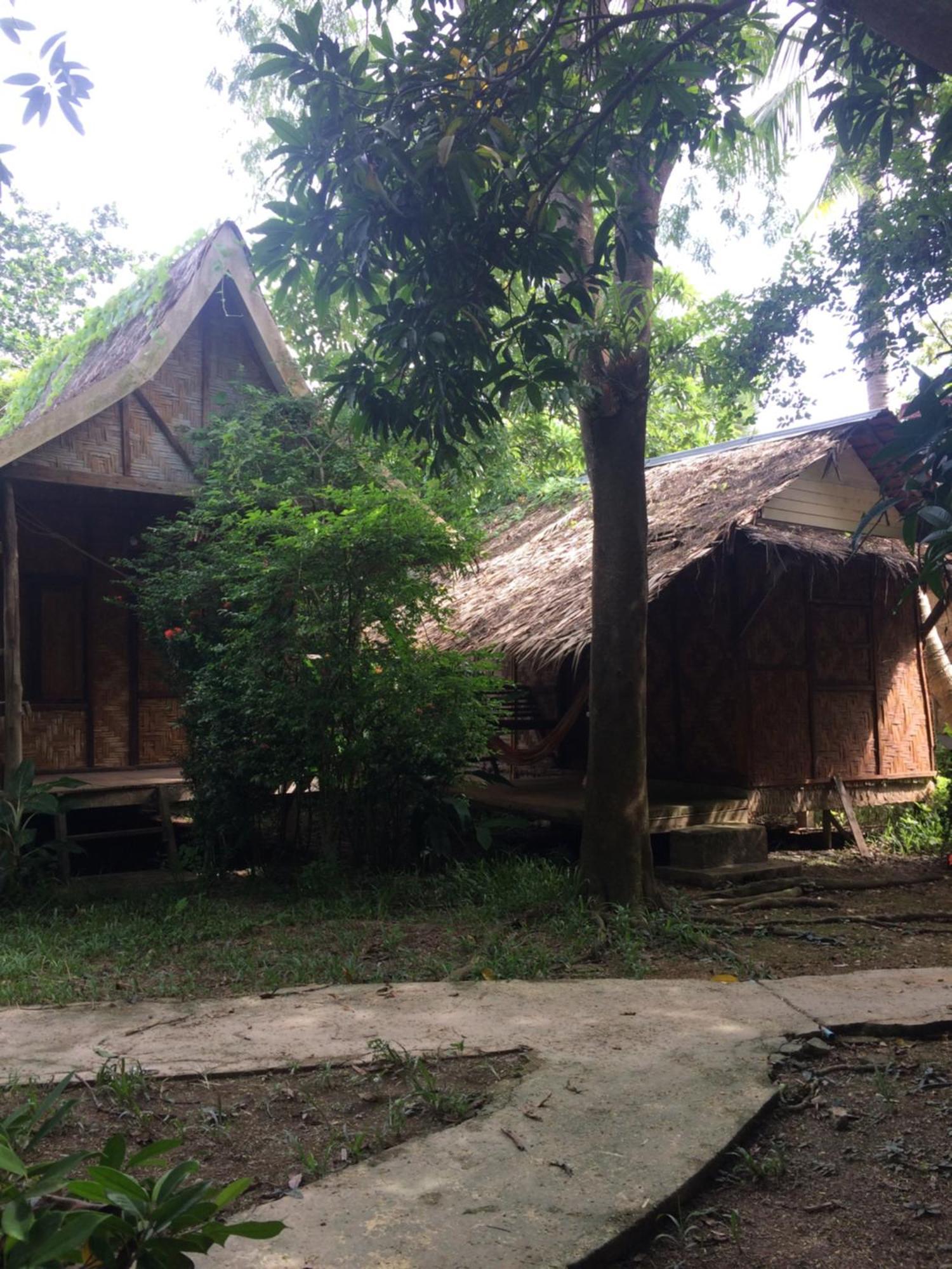 Sanctuary Lanta Hotel Koh Lanta Exterior photo